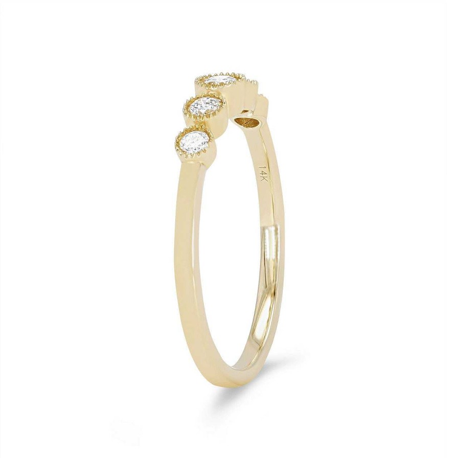 Diamonds Direct Women'S Bands | Graduated Diamond Bezel Milgrain Band By Royal Yellow Gold 14K