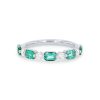 Diamonds Direct Women'S Bands | Single Prong Alternating Emerald And Diamond Band White Gold 18K